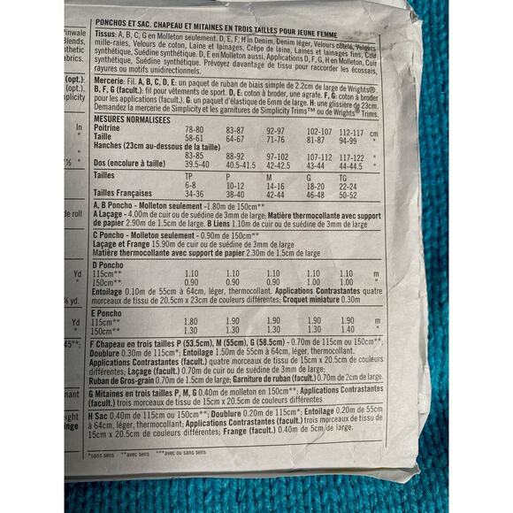 Simplicity Sewing pattern 5349 poncho cape - Picture 5 of 5